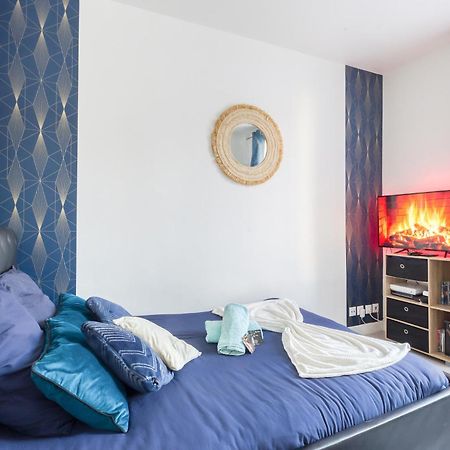 מאלאקוף Appartement Moderne, Proche Porte De Versailles Et Gare De Clamart מראה חיצוני תמונה