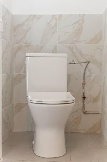 מאלאקוף Appartement Moderne, Proche Porte De Versailles Et Gare De Clamart מראה חיצוני תמונה